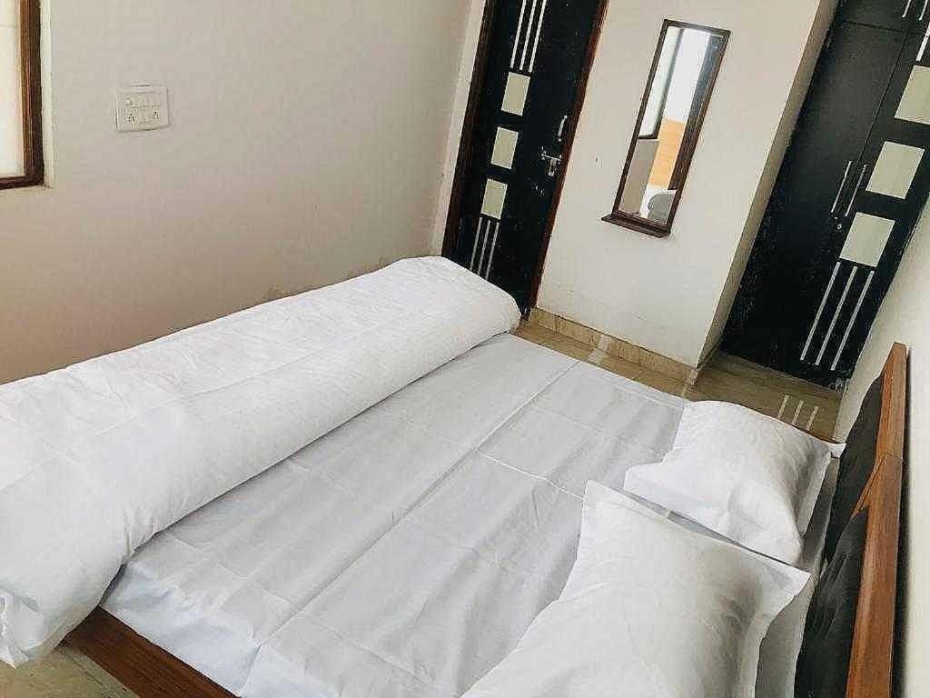 Pop New Hotel Hometown Dadri Exterior photo