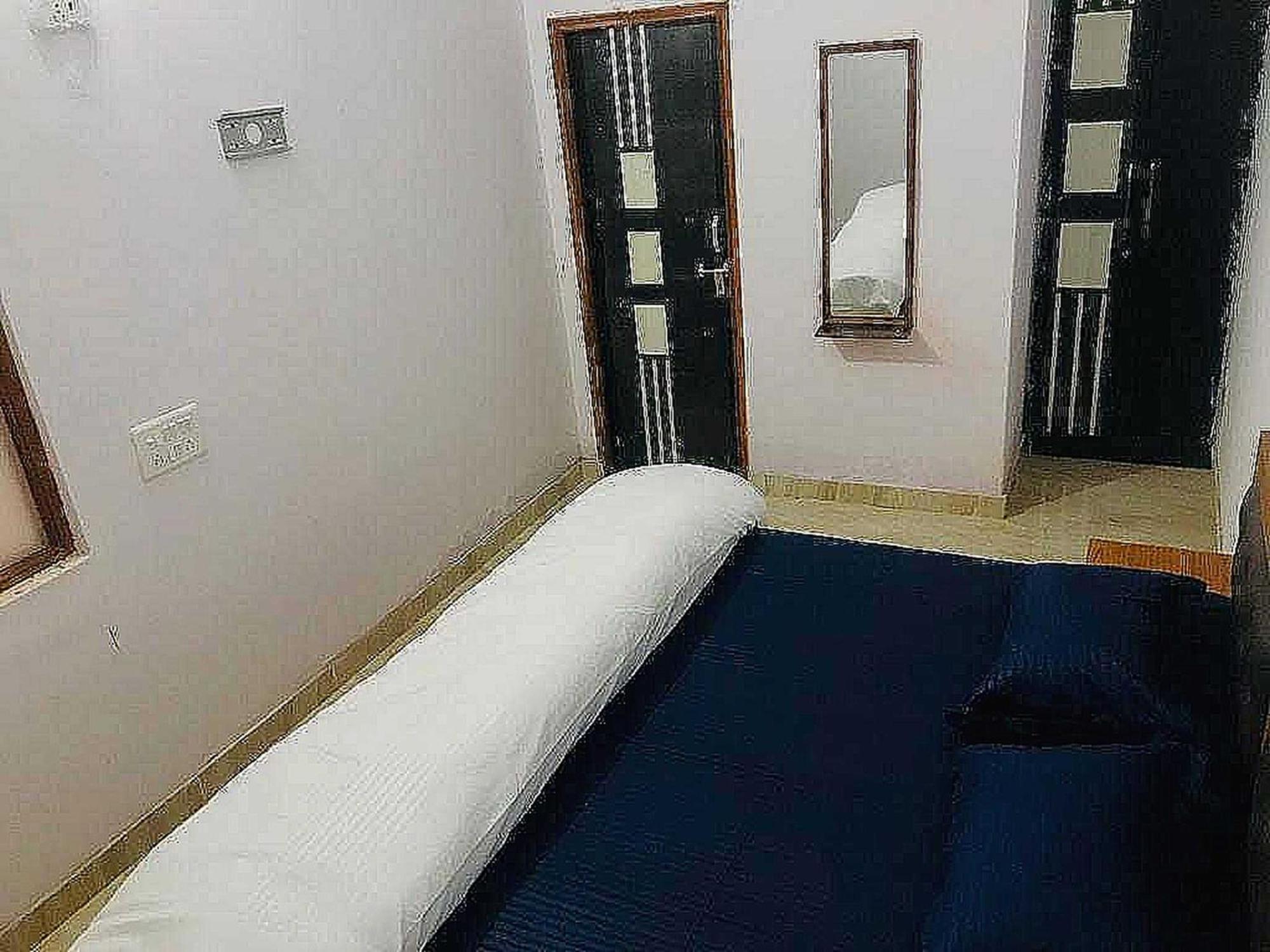 Pop New Hotel Hometown Dadri Exterior photo