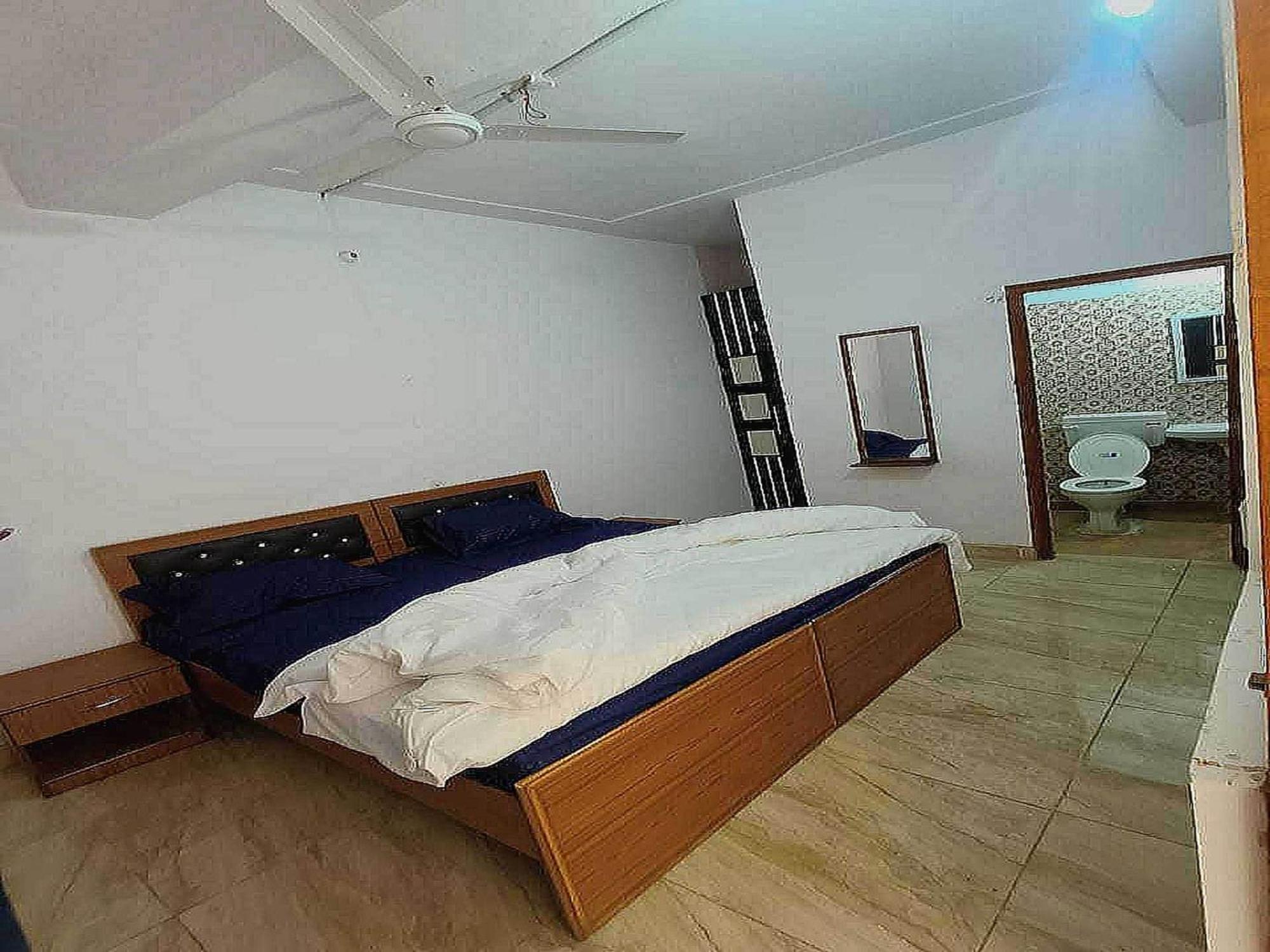 Pop New Hotel Hometown Dadri Exterior photo